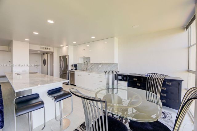 601 Three Islands Blvd 404, Hallandale Beach, FL 33009