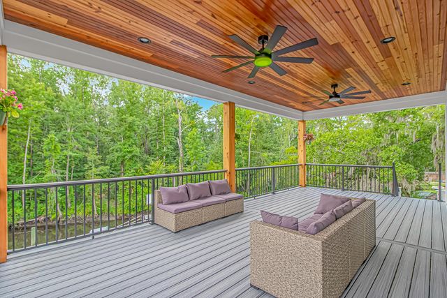 5854 Creekside Dr., Myrtle Beach, SC 29588