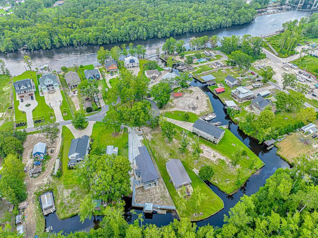 5854 Creekside Dr., Myrtle Beach, SC 29588