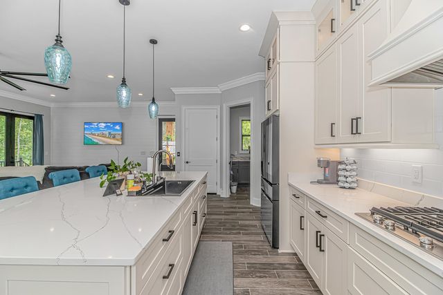 5854 Creekside Dr., Myrtle Beach, SC 29588