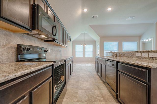 12443 Lake Conroe Hills Drive, Willis, TX 77318