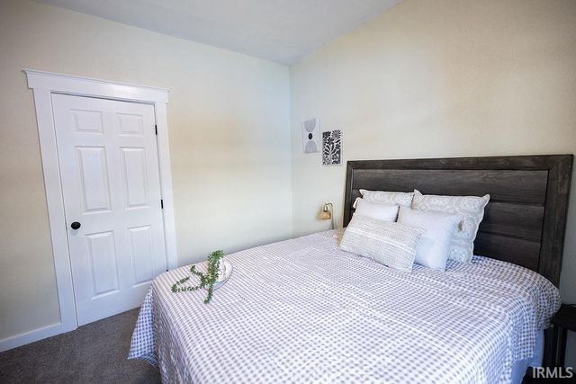 1217 W 3rd Street, Anderson, IN 47304