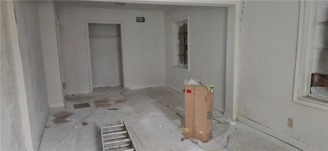 7119 Flora Avenue, Kansas City, MO 64131