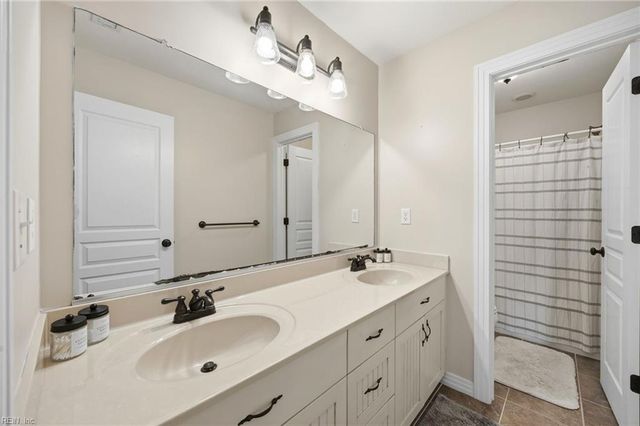 2217 Kirkby LN, Virginia Beach, VA 23456