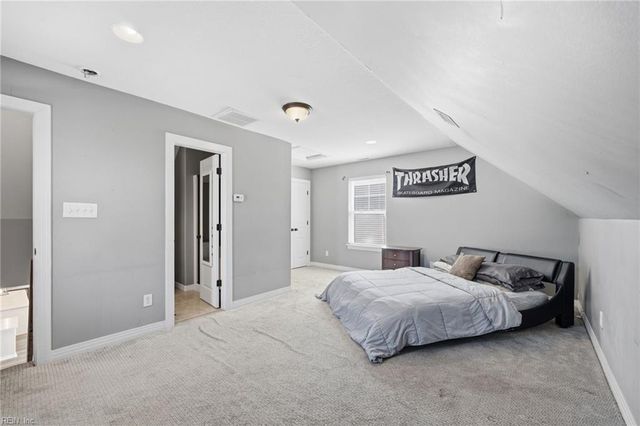 2217 Kirkby LN, Virginia Beach, VA 23456