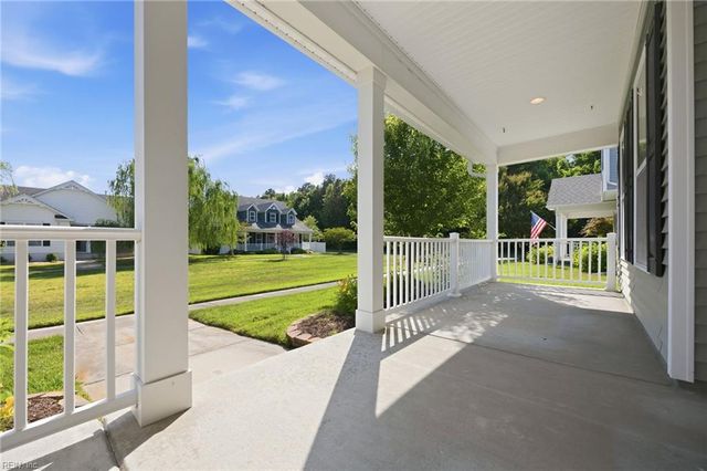 2217 Kirkby LN, Virginia Beach, VA 23456