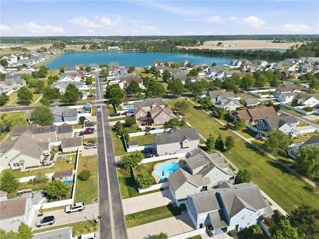 2217 Kirkby LN, Virginia Beach, VA 23456