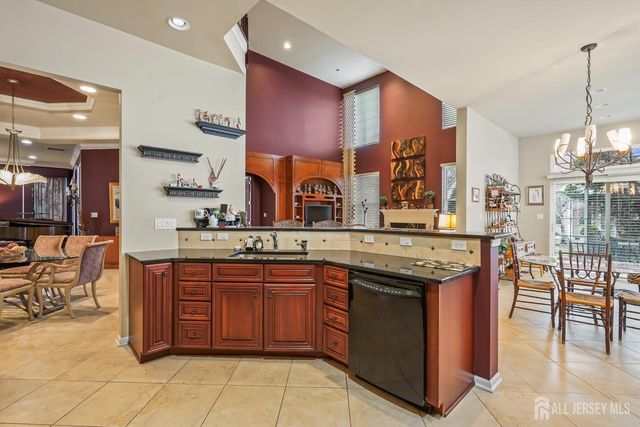 85 Beth Page Drive, Monroe, NJ 08831