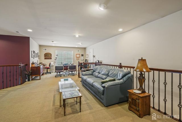 85 Beth Page Drive, Monroe, NJ 08831