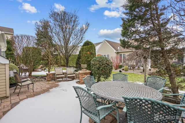 85 Beth Page Drive, Monroe, NJ 08831