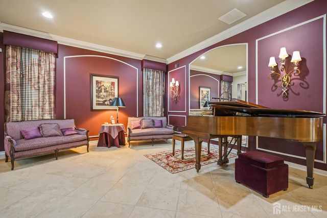 85 Beth Page Drive, Monroe, NJ 08831