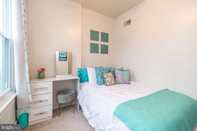 2538 S BANCROFT ST, Philadelphia, PA 19145