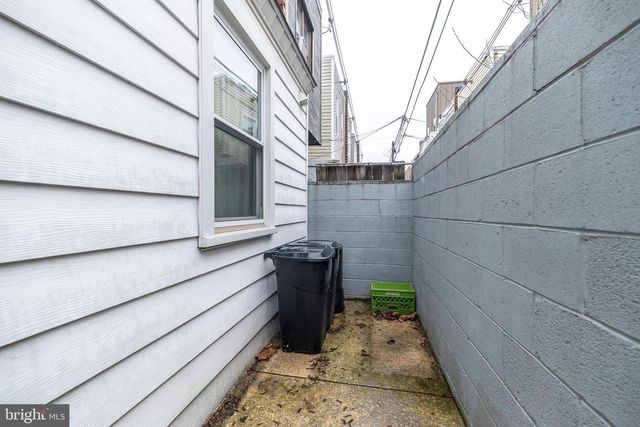 2538 S BANCROFT ST, Philadelphia, PA 19145