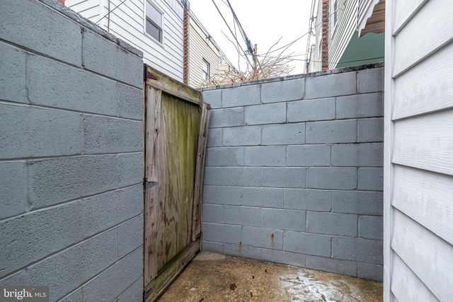 2538 S BANCROFT ST, Philadelphia, PA 19145