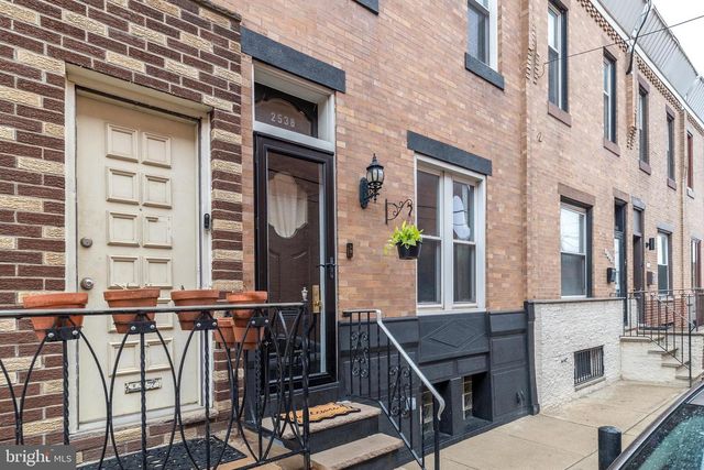 2538 S BANCROFT ST, Philadelphia, PA 19145