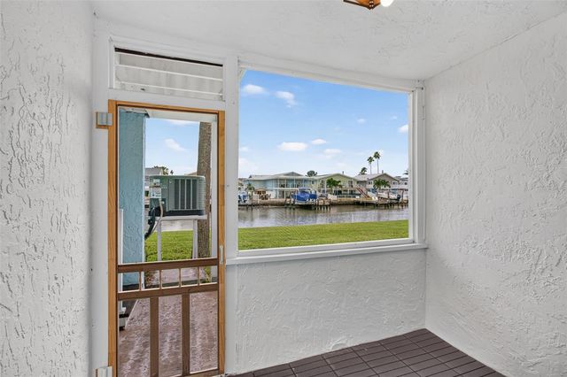 1 WINDRUSH BOULEVARD 65, Indian Rocks Beach, FL 33785