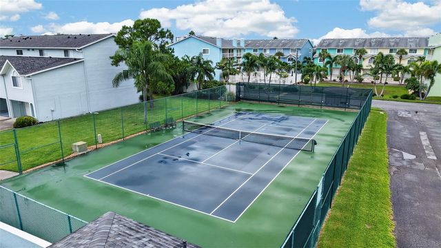 1 WINDRUSH BOULEVARD 65, Indian Rocks Beach, FL 33785