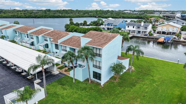 1 WINDRUSH BOULEVARD 65, Indian Rocks Beach, FL 33785