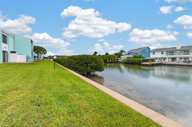 1 WINDRUSH BOULEVARD 65, Indian Rocks Beach, FL 33785