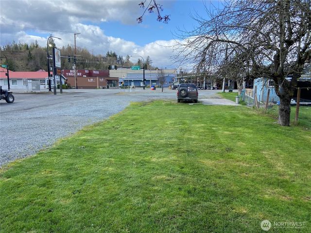 103 Washington, Eatonville, WA 98328