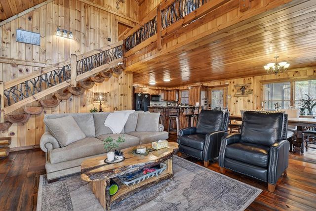 71 Rising Fawn Drive, Mineral Bluff, GA 30559