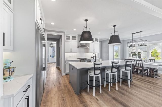 17448 Aurora Drive, Clive, IA 50325