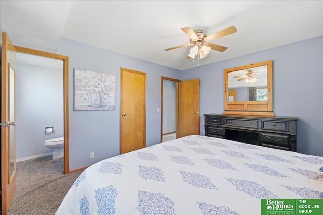 8464 Orchard Avenue, Omaha, NE 68127