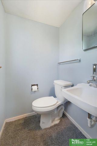 8464 Orchard Avenue, Omaha, NE 68127