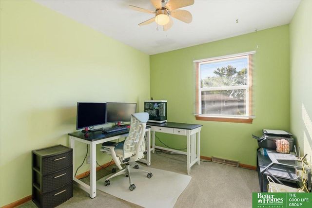 8464 Orchard Avenue, Omaha, NE 68127