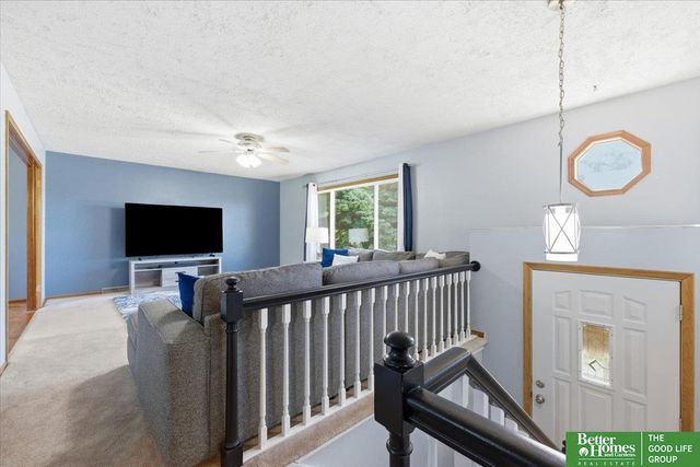 8464 Orchard Avenue, Omaha, NE 68127