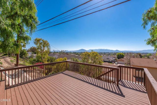 271 Calle Higuera, Camarillo, CA 93010