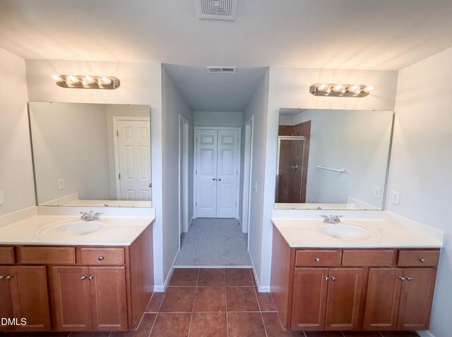 86 Hamilton Hedge Place, Cary, NC 27519