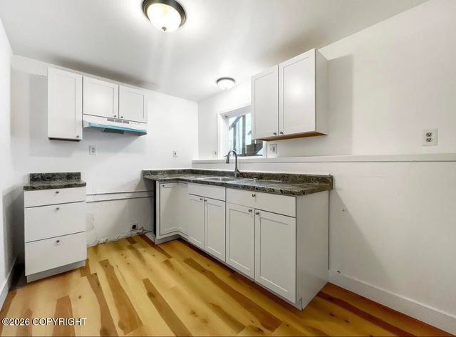 3637 Thompson Avenue, Anchorage, AK 99508