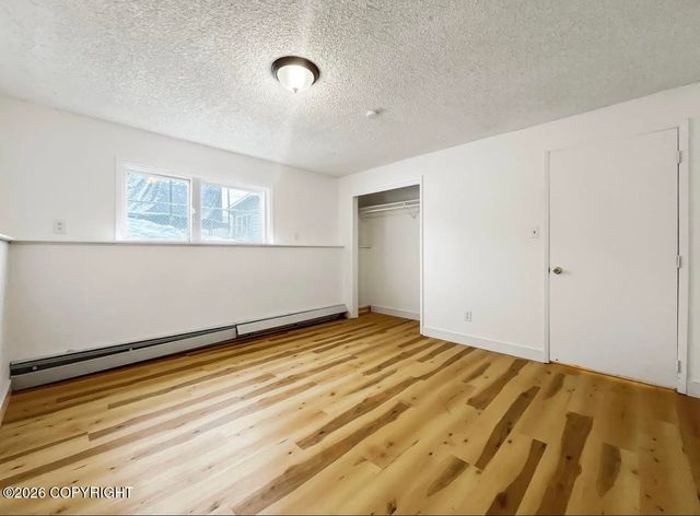 3637 Thompson Avenue, Anchorage, AK 99508