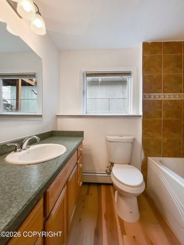 3637 Thompson Avenue, Anchorage, AK 99508