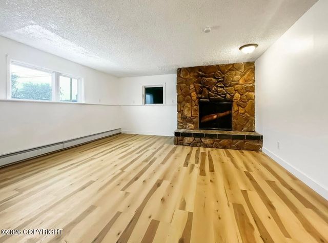 3637 Thompson Avenue, Anchorage, AK 99508