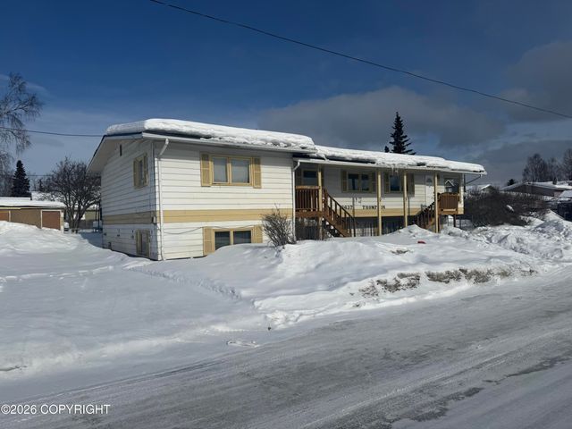 3637 Thompson Avenue, Anchorage, AK 99508