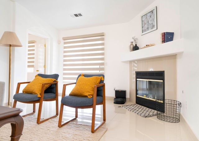 1502 W River Avenue, Porterville, CA 93257