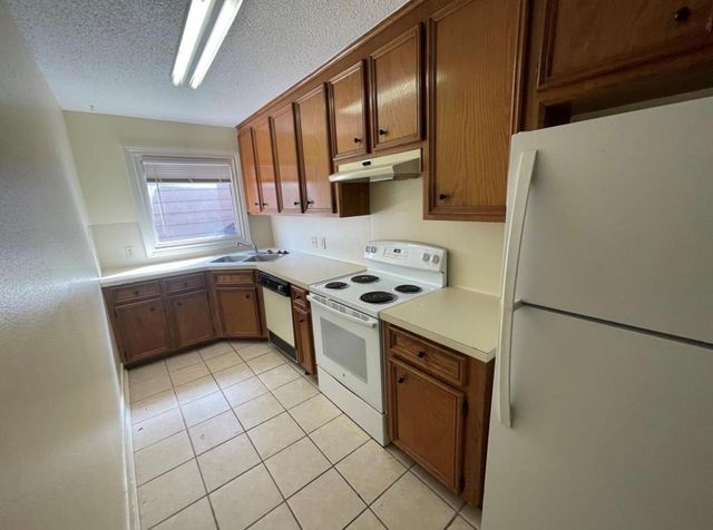 1901 Brun Street C, Houston, TX 77019