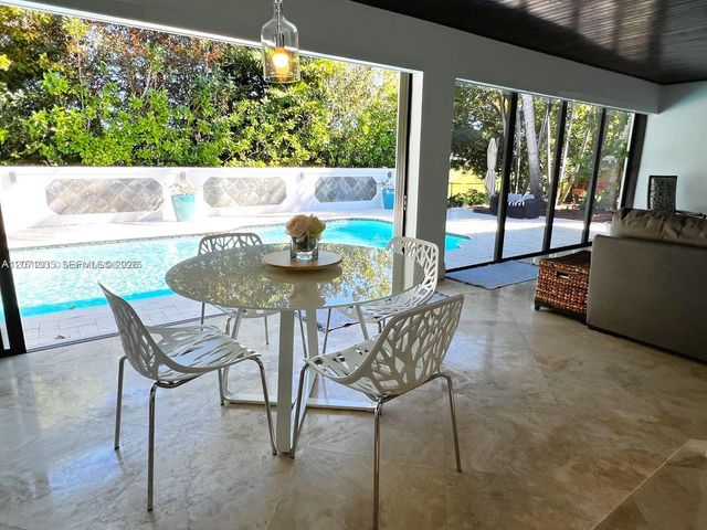 17615 SW 80th, Palmetto Bay, FL 33157