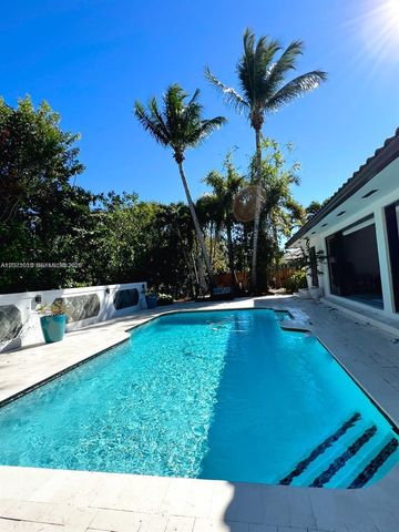 17615 SW 80th, Palmetto Bay, FL 33157