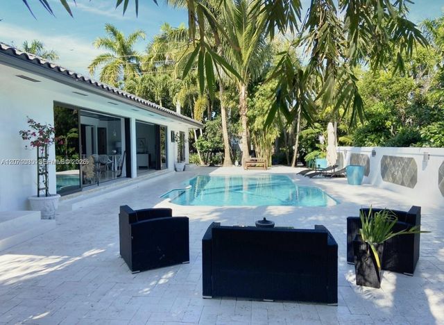 17615 SW 80th, Palmetto Bay, FL 33157