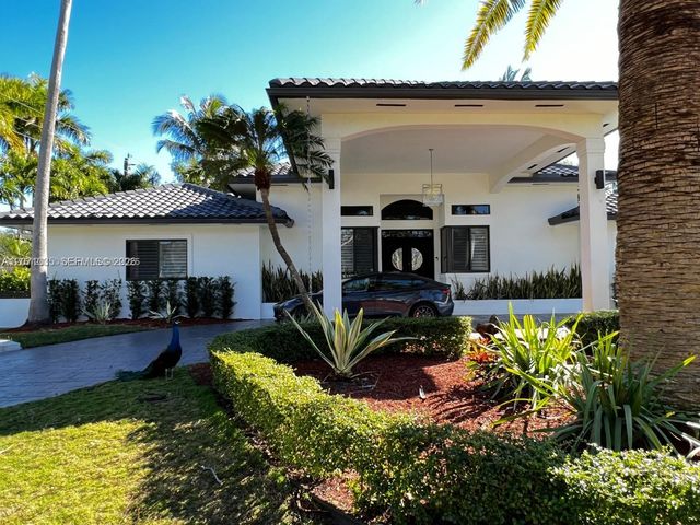 17615 SW 80th, Palmetto Bay, FL 33157