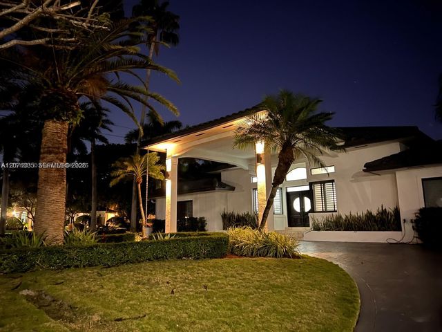 17615 SW 80th, Palmetto Bay, FL 33157