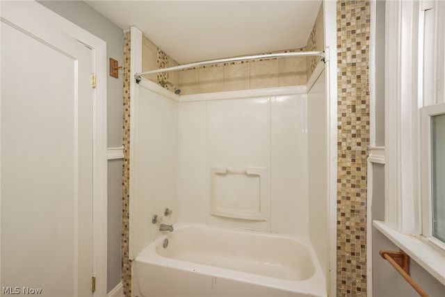 3500 W 95th Street, Cleveland, OH 44102