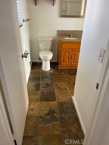 22003 Belshire 9, Hawaiian Gardens, CA 90716