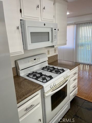 22003 Belshire 9, Hawaiian Gardens, CA 90716