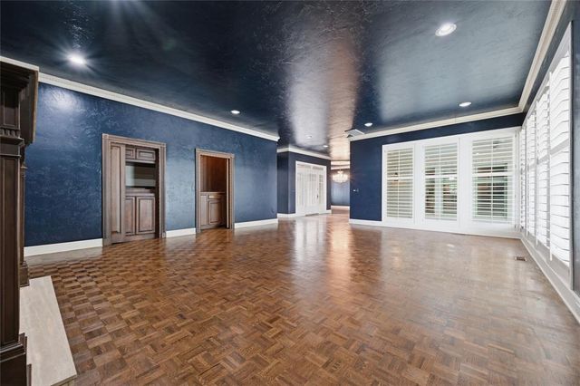 12610 Maple Ridge Road, Oklahoma City, OK 73120