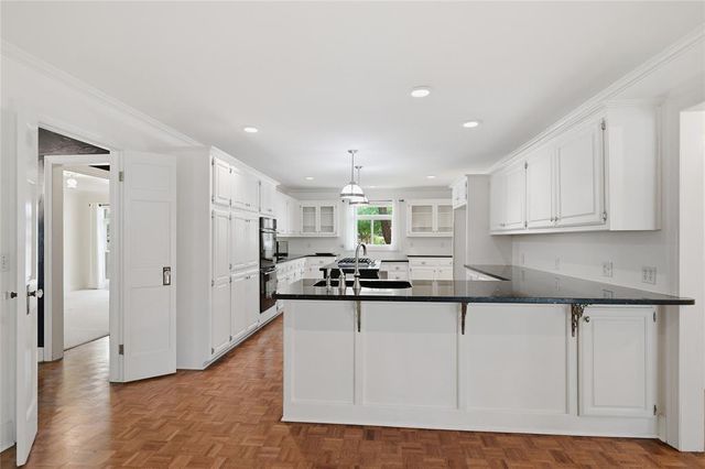 12610 Maple Ridge Road, Oklahoma City, OK 73120