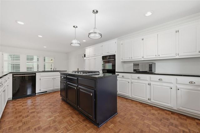 12610 Maple Ridge Road, Oklahoma City, OK 73120